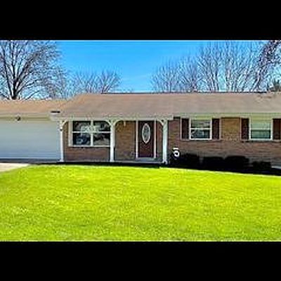 3136 Stonehenge Dr, Saint Charles, MO 63303