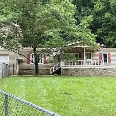 4050 Spring Fork Dr, Charleston, WV 25306