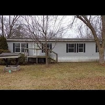 409 Steffey St, Crystal, MI 48818