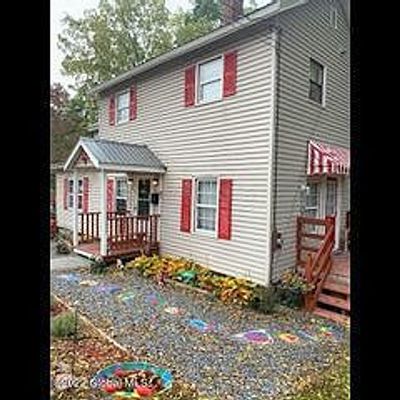 41 North St, Granville, NY 12832