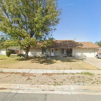 410 E Mariana St, Rialto, CA 92376