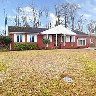 4109 Meadowview Rd, Portsmouth, VA 23703