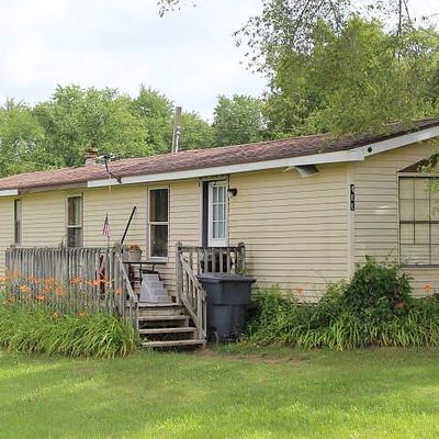 411 E Van Buren St, Gobles, MI 49055