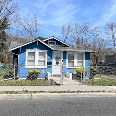 416 W Mulberry Ave, Pleasantville, NJ 08232