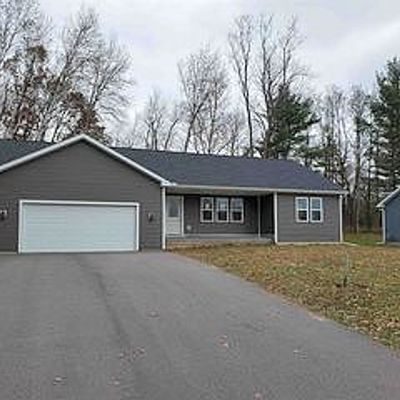 418 Viola Ct, Baraboo, WI 53913