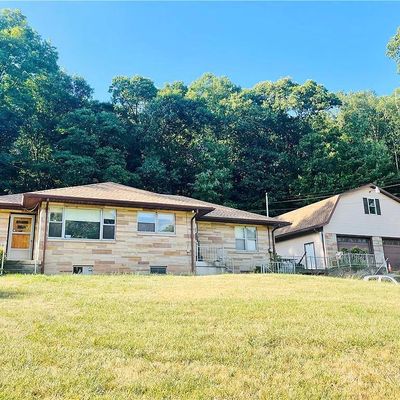 419 Clamtown Rd, New Ringgold, PA 17960