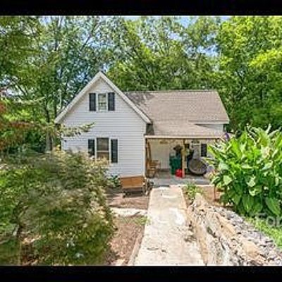 42 14 Th St Se, Hickory, NC 28602