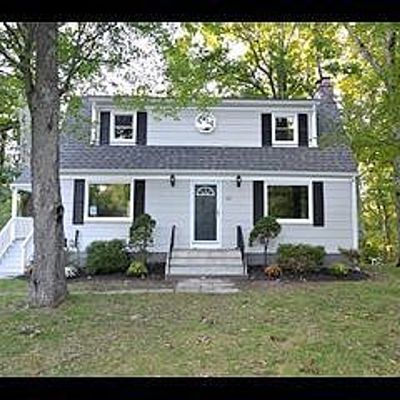 42 Round Lake Rd, Ridgefield, CT 06877