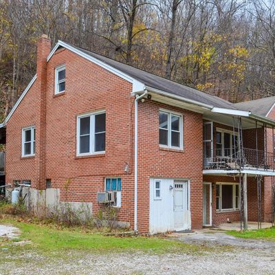 4217 Fissels Church Rd, Glen Rock, PA 17327