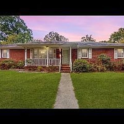 429 Briarfield Dr, Chesapeake, VA 23322