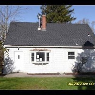 4306 Shimerville Rd, Clarence, NY 14031