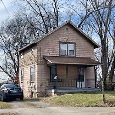 438 Eastland Ave, Akron, OH 44305