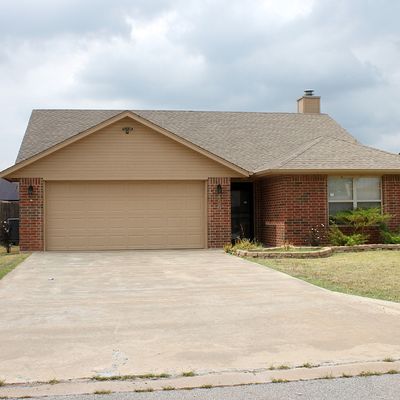 438 Nw Granite Ave, Cache, OK 73527