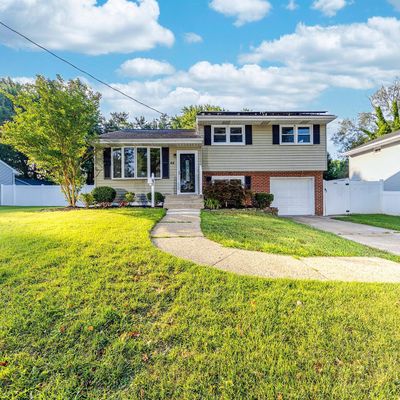 44 Ash Ave, West Deptford, NJ 08096