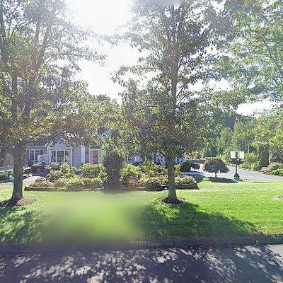 44 Hubbell Ln, Shelton, CT 06484