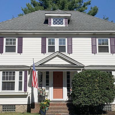 44 Parklawn Rd, West Roxbury, MA 02132