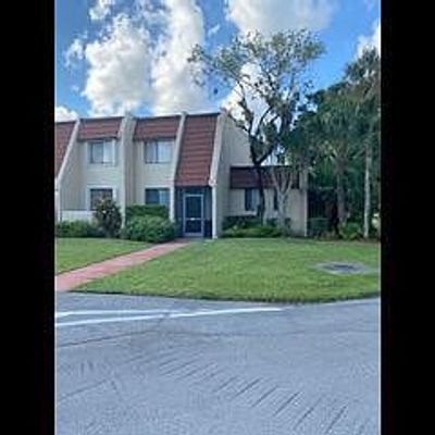 4427 Luxemburg Ct, Lake Worth, FL 33467