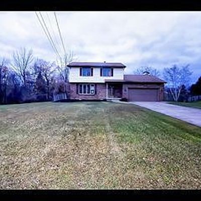 45 Minden Dr, Orchard Park, NY 14127