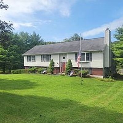 45 Riverdale Dr, Wingdale, NY 12594