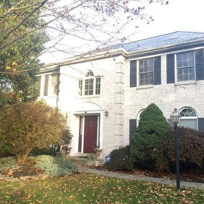 454 Kevin Dr, Bethlehem, PA 18017