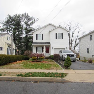 46 Riverview Ave, Morrisville, PA 19067
