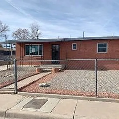 461 60 Th St Nw, Albuquerque, NM 87105