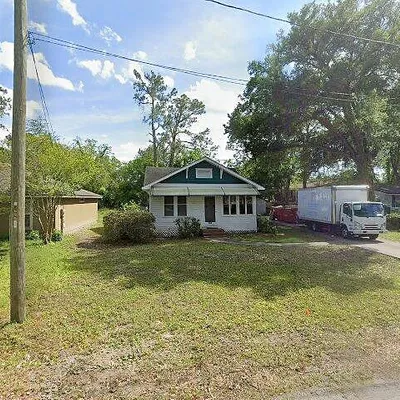 3686 Smithfield St, Jacksonville, FL 32217