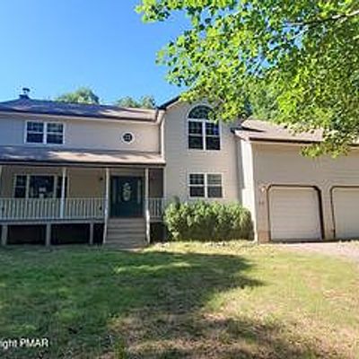 37 Surrey Glen Gln, Albrightsville, PA 12864