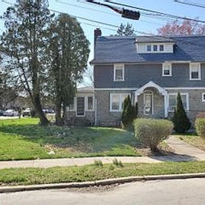 3781 Woodland Ave, Drexel Hill, PA 19026