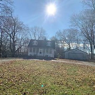 38 Marple Rd, Poughkeepsie, NY 12603