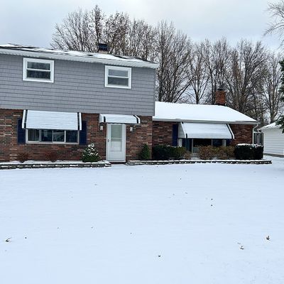 38379 Parkway Blvd, Willoughby, OH 44094