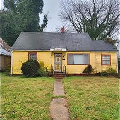 385 Sampson Ave, Hampton, VA 23661