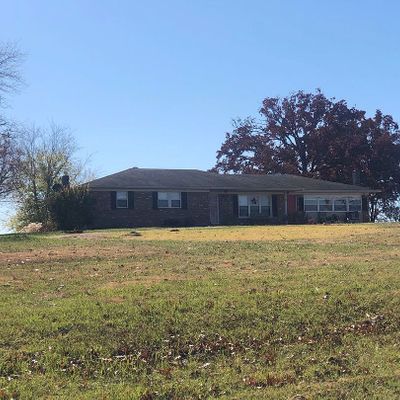 392 Coffeyton Rd, Bourbon, MO 65441