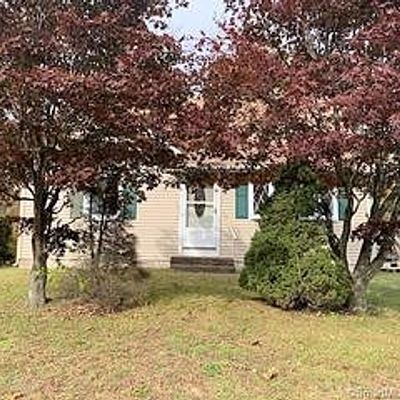 4 Arrow St, Enfield, CT 06082