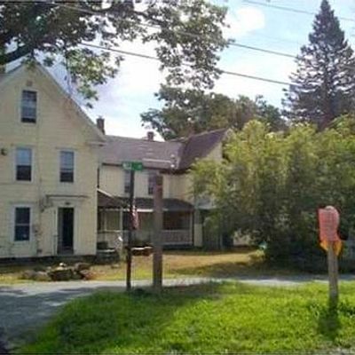 4 Mill St, Woodsville, NH 03785