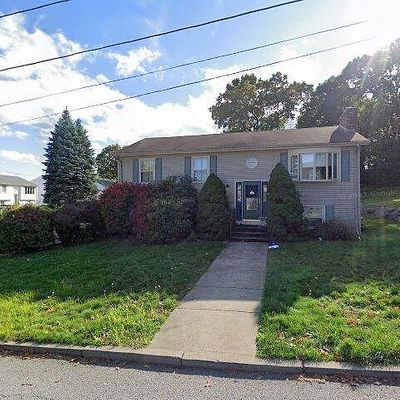 4 N View Ave, Cranston, RI 02920