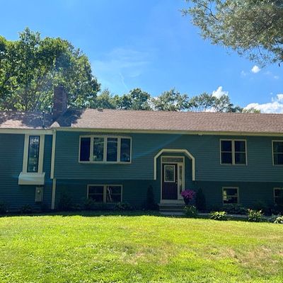 40 Maple Ln, Northborough, MA 01532