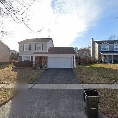 40 Rosewood Dr, Roselle, IL 60172