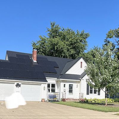 403 S Walnut St, Mount Pleasant, IA 52641