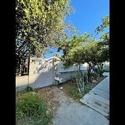 515 17 63 Rd Street, San Diego, CA 92114