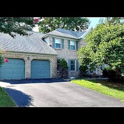 516 Bluegrass Dr, Wilmington, DE 19808