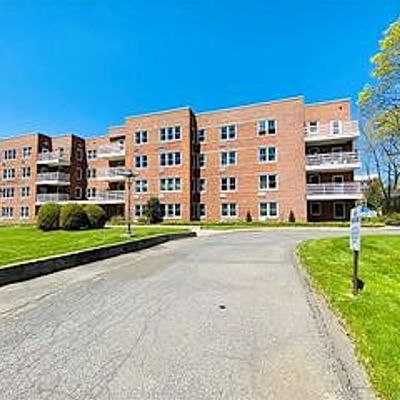 52 Lafayette Pl #4 G, Greenwich, CT 06830