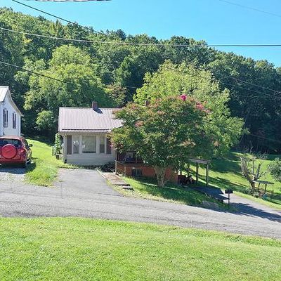 520 Bunts St, Pulaski, VA 24301