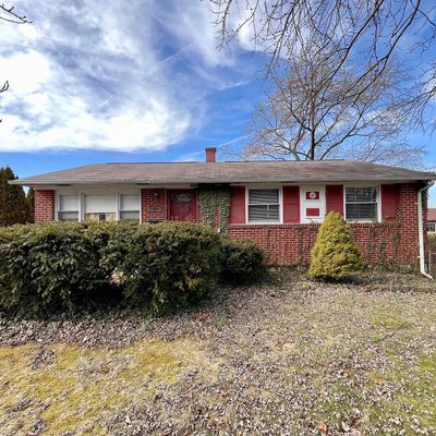 522 Fountain Dr, Linthicum Heights, MD 21090