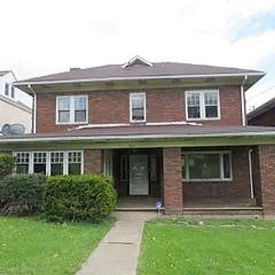 525 Mitchell Ave, Clairton, PA 15025