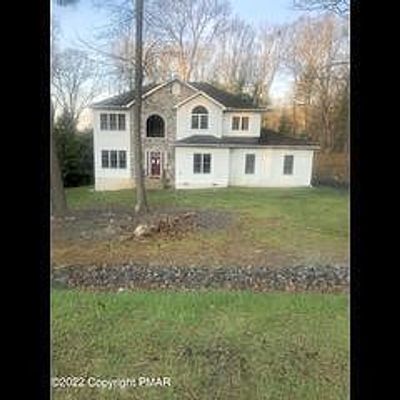 5280 Hilltop Cir, East Stroudsburg, PA 18301