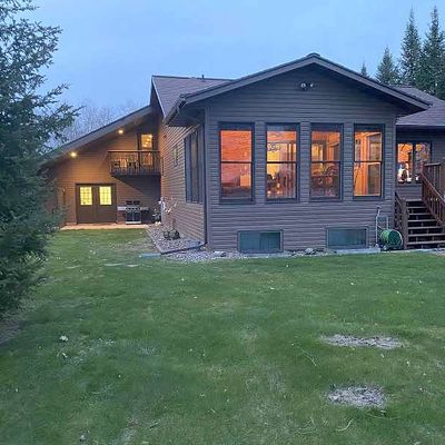 5299 E Silver Lake Rd, Laona, WI 54541