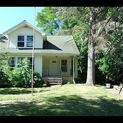 53 Main St, Forestville, NY 14062