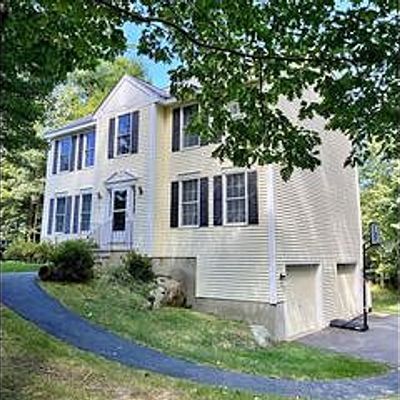 53 Plymouth Dr, Concord, NH 03301