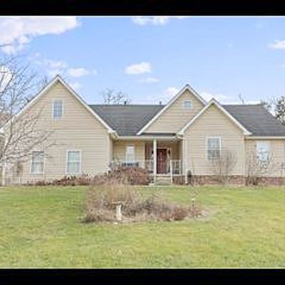 532 Crystal Ln, Strasburg, VA 22657